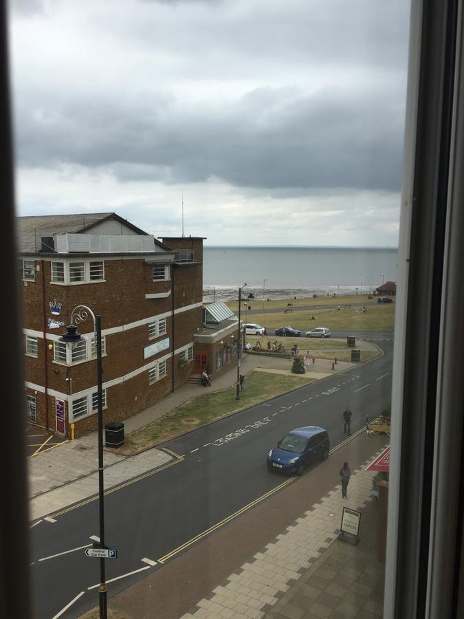 Marine Bar Pub With Rooms Hunstanton Exteriör bild